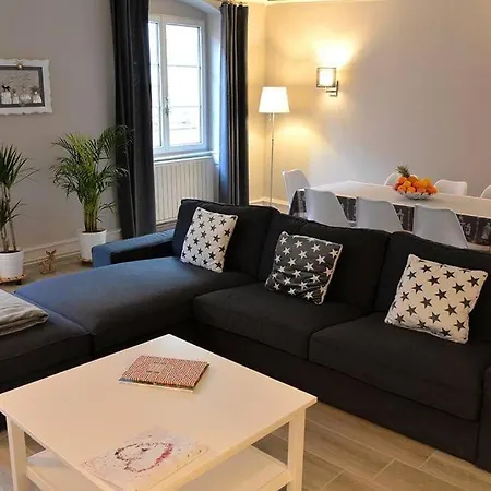 Once Upon A Time, Luxury Appart, 8 Guests, 3br דירה קולמר